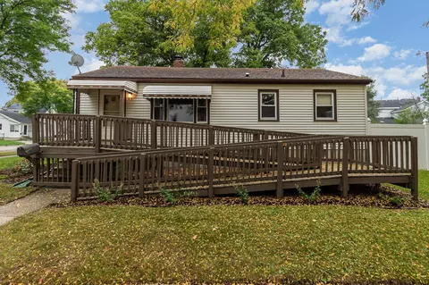 410 Howard, Bay City, MI 48708