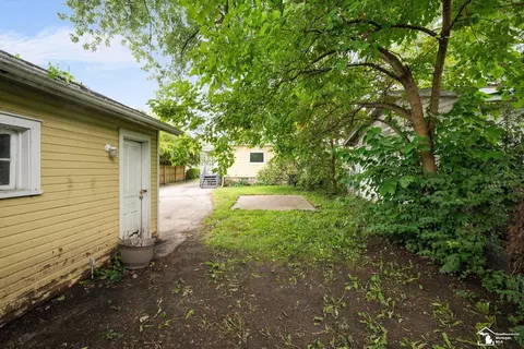 307 E Lorain, Monroe, MI 48162 photo 36