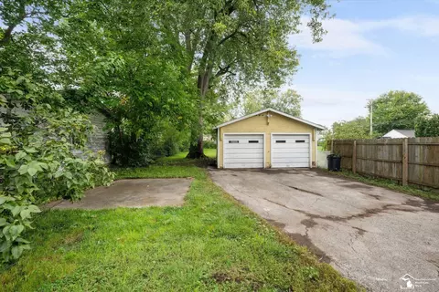 307 E Lorain, Monroe, MI 48162 photo 38