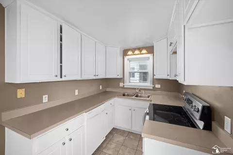307 E Lorain, Monroe, MI 48162 photo 18