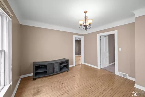 307 E Lorain, Monroe, MI 48162 photo 11