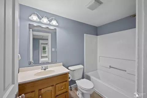 307 E Lorain, Monroe, MI 48162 photo 23