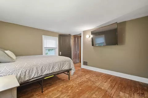 1023 E Hunt, Adrian, MI 49221 photo 36