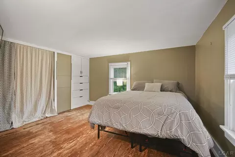1023 E Hunt, Adrian, MI 49221 photo 35