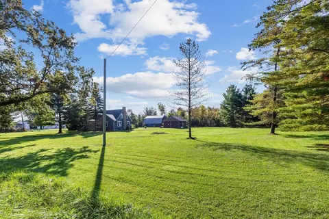 10015 Springborn, Casco, MI 48064 photo 4