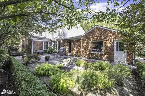 1042 Bishop, Grosse Pointe Park, MI 48230 photo 40