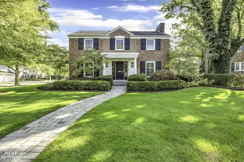 1042 Bishop, Grosse Pointe Park, MI 48230
