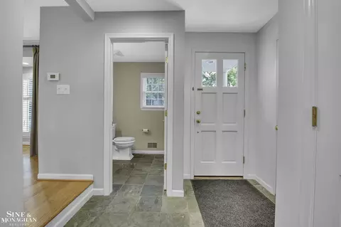 1042 Bishop, Grosse Pointe Park, MI 48230 photo 23
