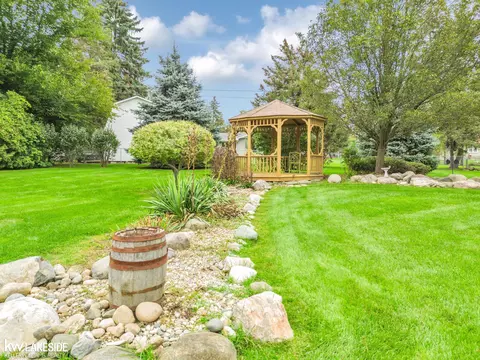 8505 Orchardview, Washington, MI 48095 photo 14