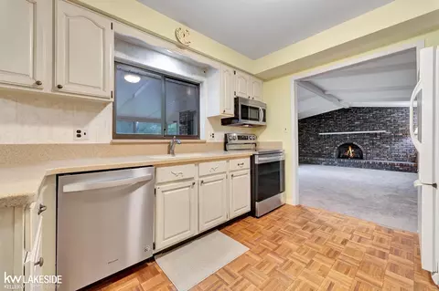 8505 Orchardview, Washington, MI 48095 photo 36