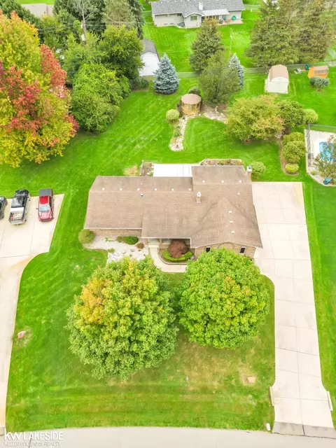 8505 Orchardview, Washington, MI 48095 photo 12