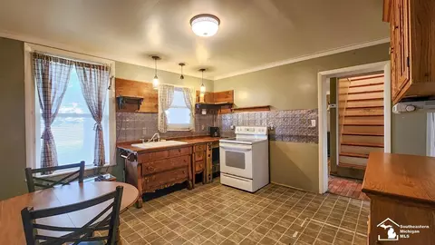 10178 Hoffman, Maybee, MI 48159 photo 3