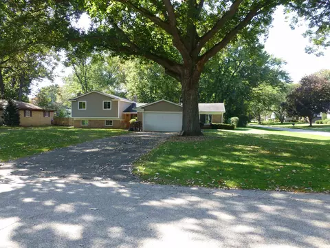 6259 Thorneycroft, Shelby Township, MI 48316