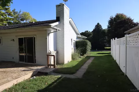 2706 Coachlite, Tecumseh, MI 49286 photo 32