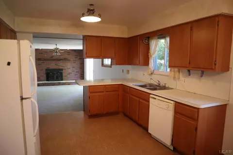 2706 Coachlite, Tecumseh, MI 49286 photo 16