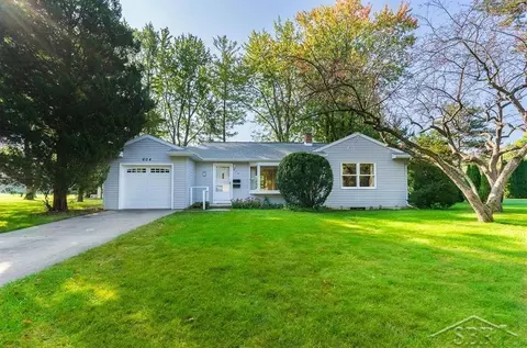 604 E Meadowbrook, Midland, MI 48642