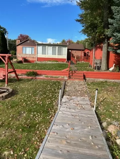 4670 E Arnold Lk, Harrison, MI 48625 photo 3