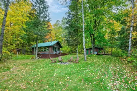 10680 Powers Dm, Long Lake, WI 54542