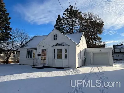 169 E Coolidge, Ironwood, MI 49938