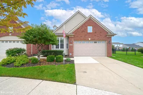 20486 Damask, Clinton Township, MI 48038