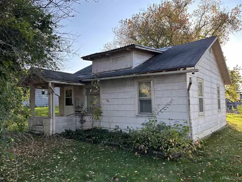 308 East, Channing, MI 49815