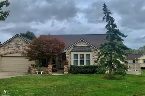 43612 Riverbend N UNIT 29 MCCP NO. 231, Clinton Township, MI 48038