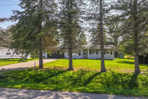 7121 Adelle, Flushing, MI 48433 photo 5