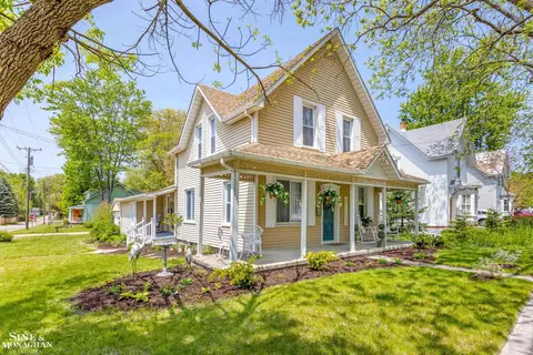 603 N 3rd, Saint Clair, MI 48079