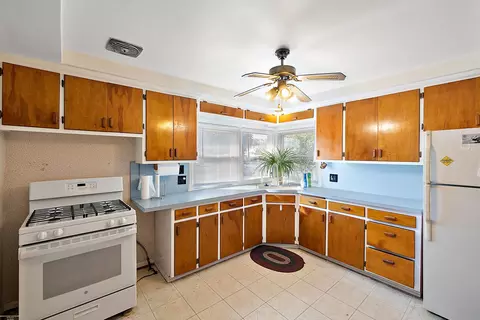 18067 Prosper, Eastpointe, MI 48021 photo 13
