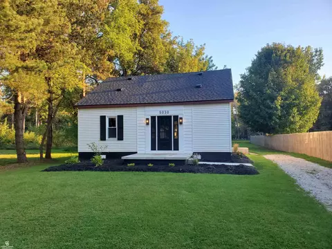 5030 Fry, Croswell, MI 48422