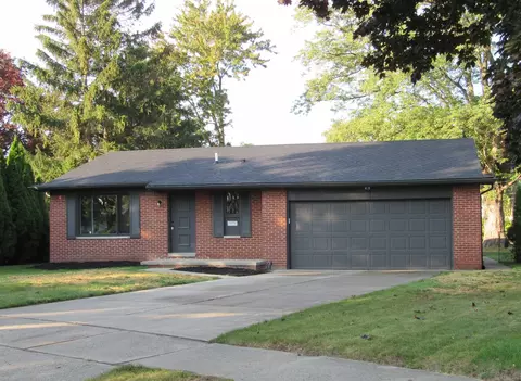 24996 W Magdalena, Harrison Township, MI 48045
