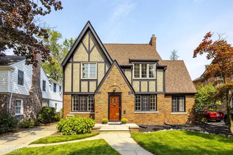 774 Rivard, Grosse Pointe, MI 48230