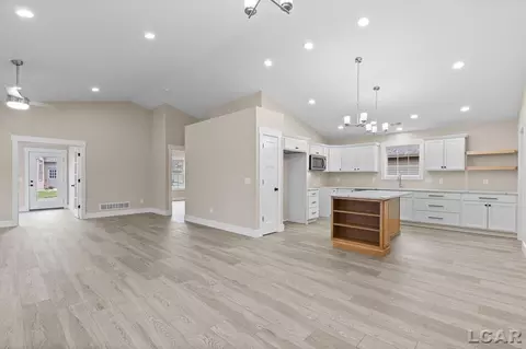1668 Rivers Edge, Adrian, MI 49221 photo 8