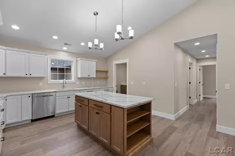 1668 Rivers Edge, Adrian, MI 49221 photo 6