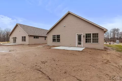 1668 Rivers Edge, Adrian, MI 49221 photo 29