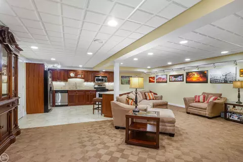 21257 Anderson, Macomb, MI 48044 photo 28
