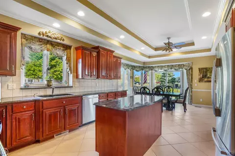 21257 Anderson, Macomb, MI 48044 photo 7