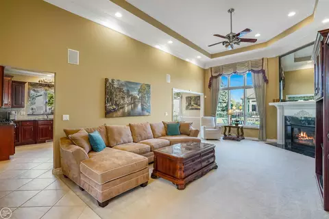 21257 Anderson, Macomb, MI 48044 photo 4