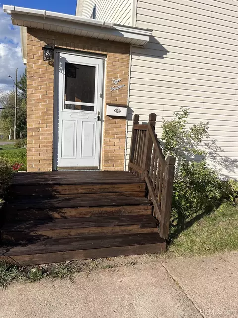 814 N Maple, Ishpeming, MI 49849 photo 3