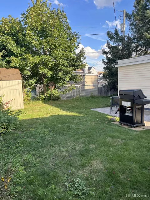 814 N Maple, Ishpeming, MI 49849 photo 6