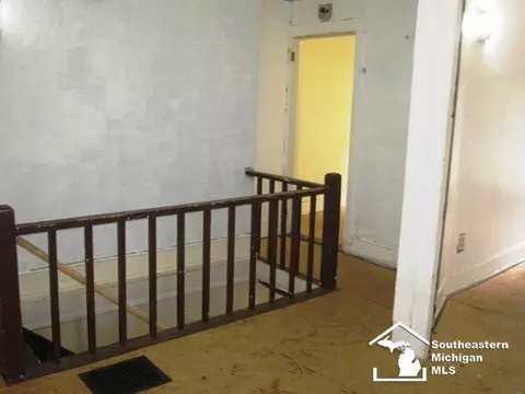 502 Ormsby #504 OSBY, Adrian, MI 49221 photo 11