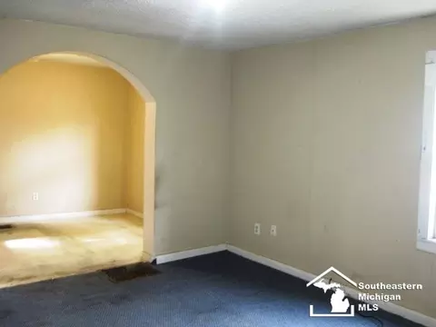 502 Ormsby #504 OSBY, Adrian, MI 49221 photo 3