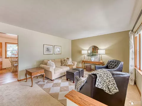 1220 Mccormick, Monroe, MI 48162 photo 2