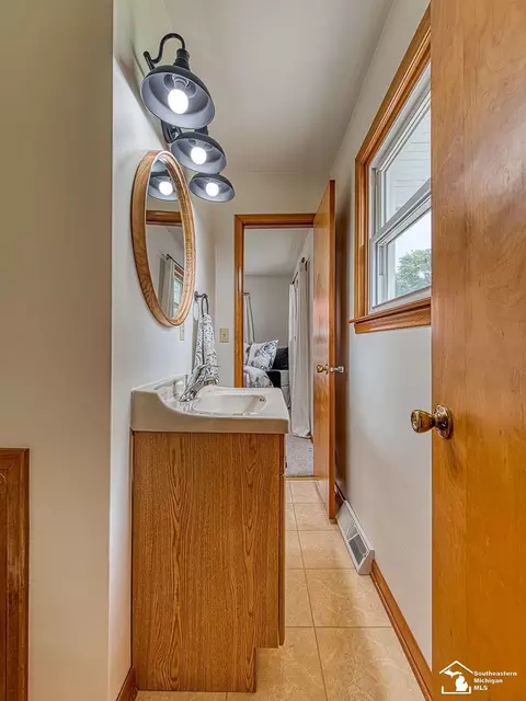 1220 Mccormick, Monroe, MI 48162 photo 14