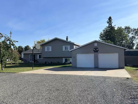 356 W Co Rd 480, Marquette, MI 49855