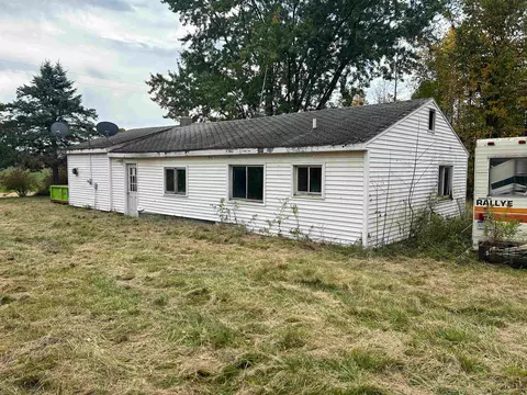 11351 E Mannsiding, Gladwin, MI 48624 photo 5