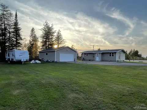 37537 Co Rd 581, Ishpeming, MI 49849