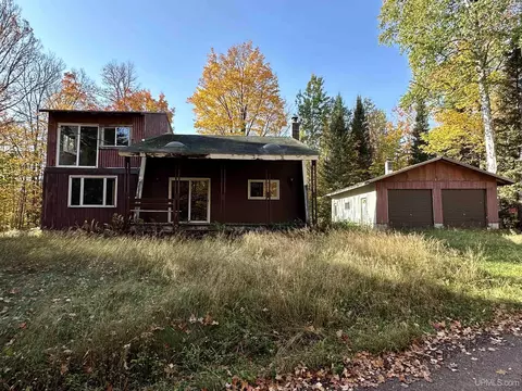 21784 Maple, Michigamme, MI 49861