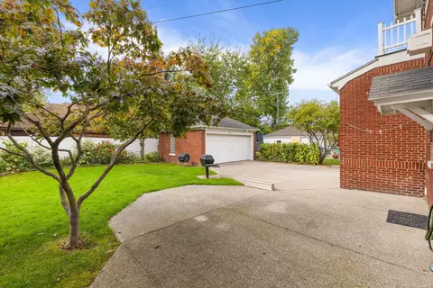1371 Bedford, Grosse Pointe Park, MI 48230 photo 44