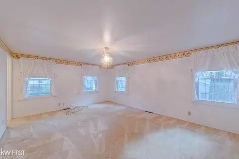 1717 Lynbrook, Flint, MI 48507 photo 9